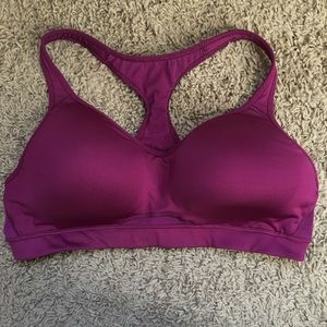 Old Navy Active Go-Dry High support sports bra